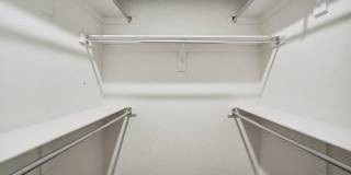 Stunning Luxury Home in Sunnyside **Move-In Special** Gallery 22