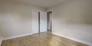 207 Catherine Avenue Gallery 13