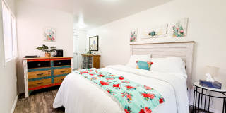 13289 Onammi Avenue Gallery 21