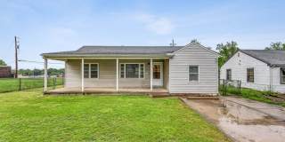 2 bedroom near Wichita State University 2 bedroom near Wichita State University Gallery 1