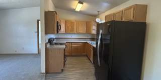 2406 North 7th Street - A Gallery 5