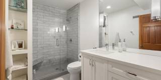 5618 Bellevue Avenue Gallery 16