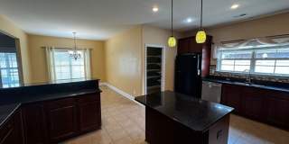 2532 Southwest Oxmoor Boulevard Gallery 14