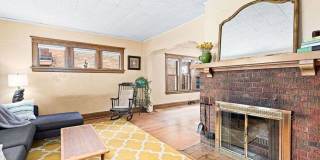 Available October - 3 Bedroom House with a Huge Garage! Gallery 1