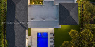 1881 NE 196th Ter Gallery 7