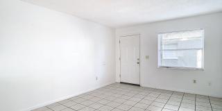 710 E Floribraska Ave Gallery 13