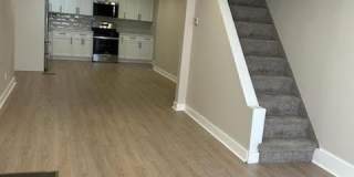 1952 N MUTTER Street Gallery 1