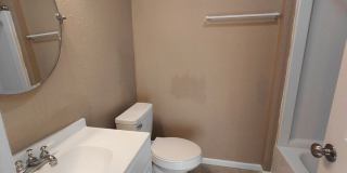 Home near FLW! Gallery 20