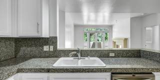 2222 BEACHWOOD Dr Gallery 22