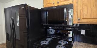 1121 Luther East Gallery 10