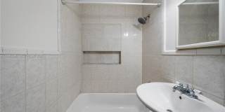 1041 NE 9th Ave Gallery 14