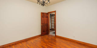 Downtown home for rent. Gallery 6