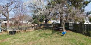 702 W EDMONSTON Drive Gallery 37