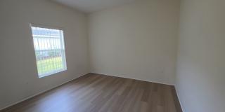Newly renovated 3 bed, 2 bath home located minutes from Palm Coast dining, shopping, and the beach Gallery 16