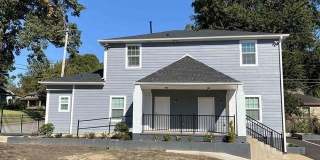 1072 S BARKSDALE St Gallery 1