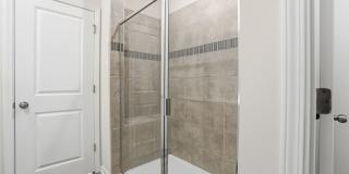 Luxury End-Unit Townhome in Desirable Chateau Community Gallery 25
