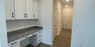 BEAUTIFUL Paired Home 3 br 2.5 ba with 2 car garage minutes from I-77 and I-40 - AUGUST MOVE IN Gallery 6