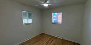 Newly Updated - Spacious 5 Bed 2 Bath Home Gallery 28