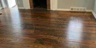 Spacious 3-bedroom, 1 bathroom Brick Home in Schulze Gallery 4