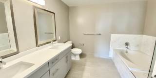 500 N State St Gallery 10