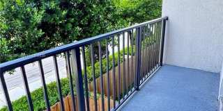 8005 NW 104th Ave Gallery 17