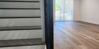 1226 1/2 N Kenmore Ave Gallery 11