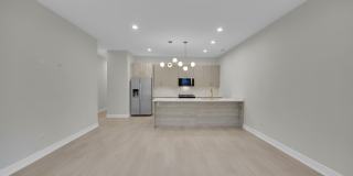 4629 S Michigan Avenue Gallery 21