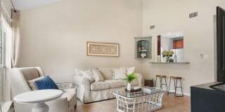 42 Via Largo Gallery 6