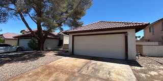 BEAUTIFULLY RENOVATED HOME WITH NEW PAINT, CARPET, AND LIGHT FIXTURES Gallery 1