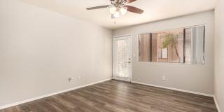 1521 West Denton Lane Gallery 5