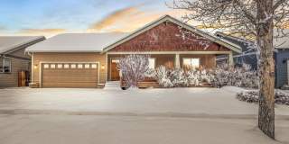 Northeast 3 BR - 2 BA Single-level Home w/ large Backyard Gallery 1