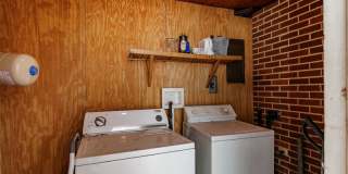 2019 S Lumpkin Street Gallery 19