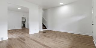 198 Oneida Street Gallery 13