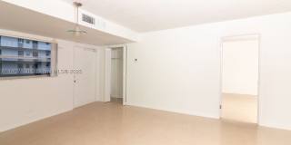 447 NE 195th St Gallery 16