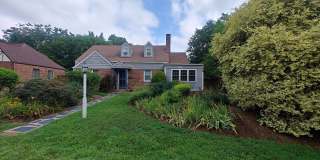 corner lot home with fenced rear yard Gallery 1