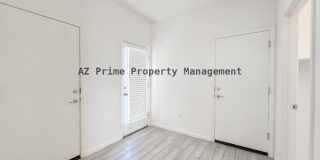 1741 West Pollack Street Gallery 11