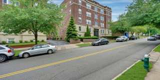 192 Claremont Avenue Gallery 1