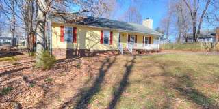 Available Dec 11th - Lovely 3 Bedroom Ranch With Large Fenced Yard! Gallery 1