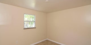 8604 Brookline Avenue Gallery 14