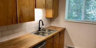 713 Collyer Street Gallery 1