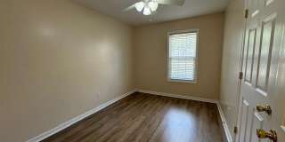 550 Date Palm Circle Gallery 4