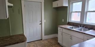 Charming 4-Bedroom Property in Prime Location Gallery 8