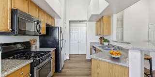 Coronado Bay Club Condo-Apartment Homes Gallery 29