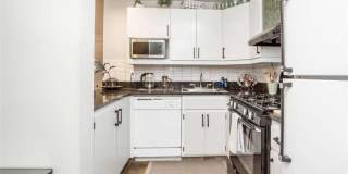 952 Myrtle Street Gallery 7