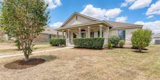 Large home in Pflugerville!  3 car garage - Highland Park Neighborhood Gallery 4