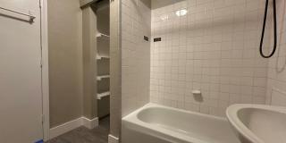 2 Bedroom Upstairs Condo with Bonus Room Near UNLV! Gallery 18