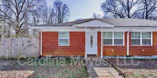 304 Churchill Circle Gallery 1