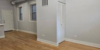 1415 W. Erie St Gallery 9