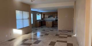 3500 SFT home, 5 Bed 3 bath with POOL and 3 car garage Gallery 16