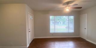 Newly Remodeled 3 bd | 2 ba Available Now! Located near Basse Rd/Blanco Rd minutes from Alamo Quarry! Gallery 14